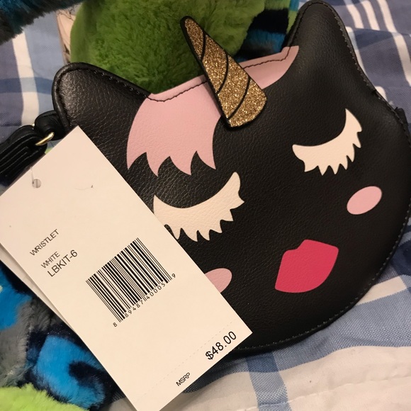 ‼️SOLD‼️BETSEY JOHNSON WRISTLET - Picture 7 of 7